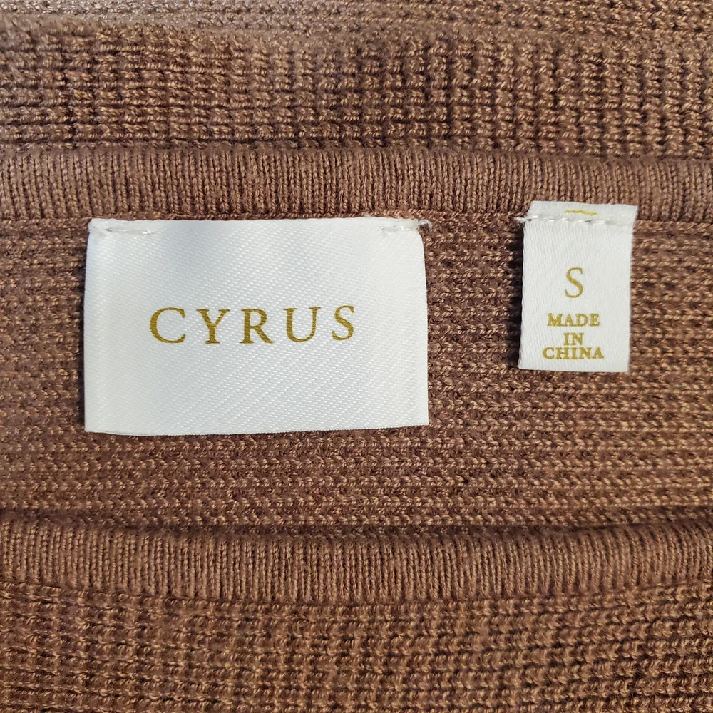 Cyrus Womens Batwing Sleeve Knit Sweater Small Lightweight Boat Neck Pullover - Picture 8 of 9